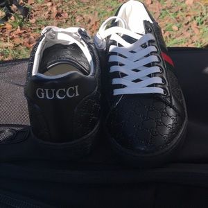 Gucci men’s tennis shoes